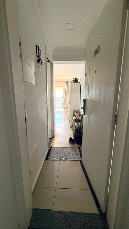Apartamento à venda com 3 quartos, sendo 1 suíte, em Jardim Tupanci, Barueri, SP