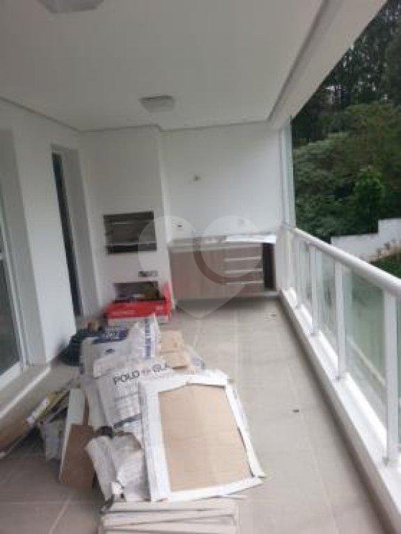 Apartamento à venda com 3 quartos, sendo 1 suíte, em Chácara Pavoeiro, Cotia, SP