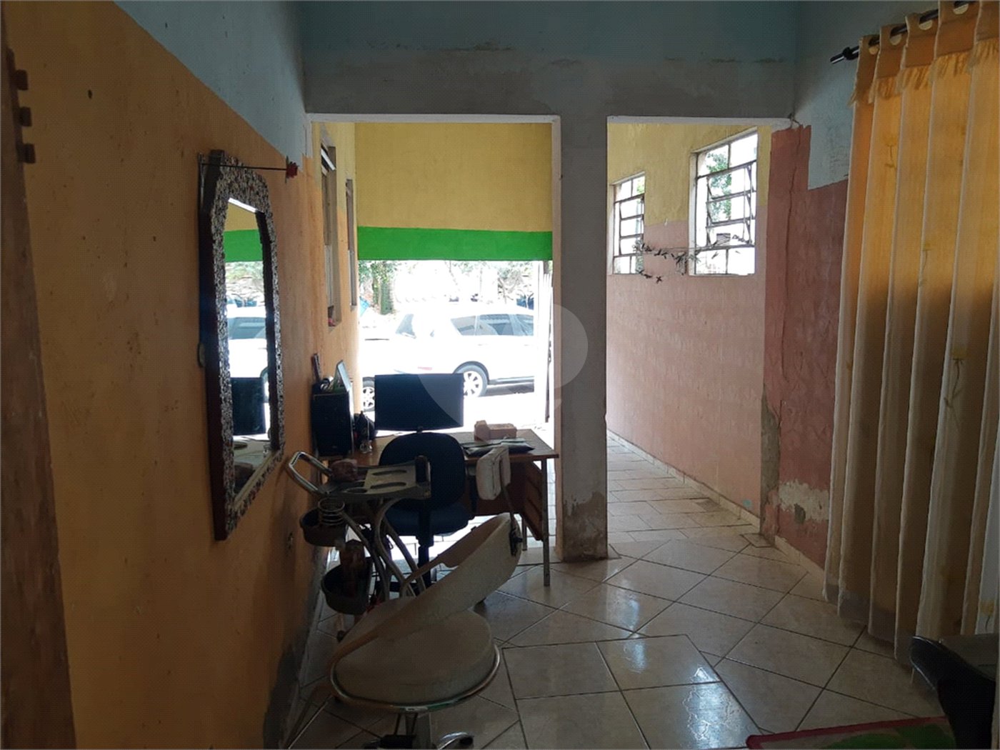 Salão para alugar em Vila Domingues, Votorantim, SP