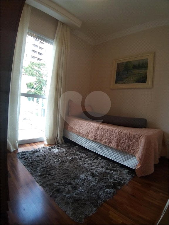 Casa à venda com 3 quartos, sendo 1 suíte, em Saúde, São Paulo, SP