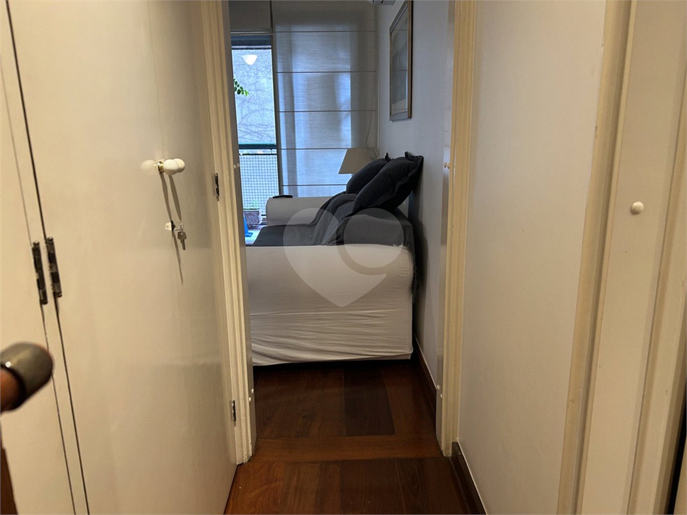 Apartamento à venda com 4 quartos, sendo 2 suítes,  em Paineiras do Morumbi, São Paulo, SP