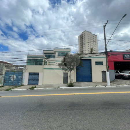 Sobrado à venda ou para alugar com 4 quartos, sendo 1 suíte, em Tucuruvi, São Paulo, SP