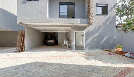 Casa à venda com 4 suítes no condomínio Reserva Robélia, São Paulo - SP