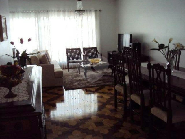 Sobrado à venda com 3 quartos, sendo 1 suíte,  em Vila Paulicéia, São Paulo, SP
