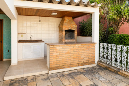 Casa Térrea para alugar com 4 quartos, sendo 1 suíte,  em Jardim América, Sorocaba, SP