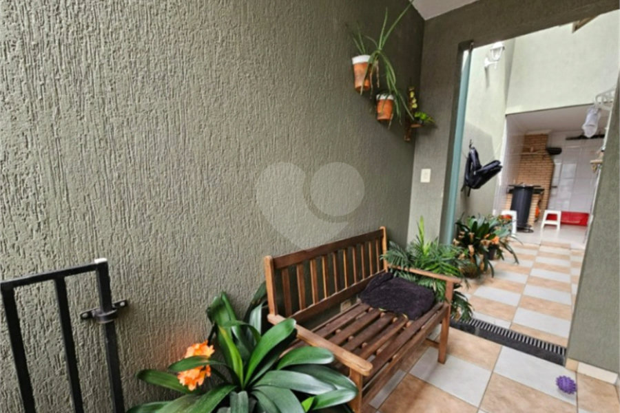 Casa à venda com 3 quartos, sendo 1 suíte, em Vila Fiat Lux, São Paulo, SP