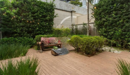 Casa à venda com 4 suítes no condomínio Residencial Palazzo Reale, São Paulo - SP