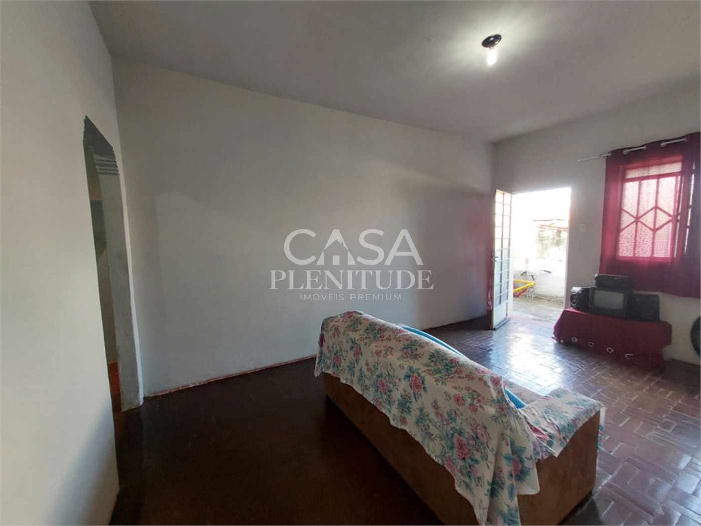 Sobrado à venda com 4 quartos em Vila Augusta, Sorocaba, SP