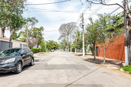 Casa à venda com 4 suítes no condomínio Residencial Chácara Monte Alegre, São Paulo - SP