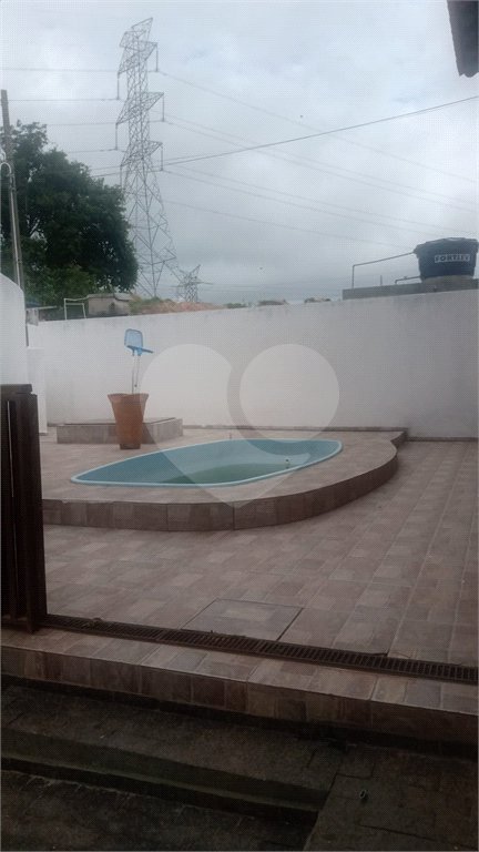 Casa à venda com 3 quartos, sendo 1 suíte,  em Jardim Jussara, Mogi das Cruzes, SP