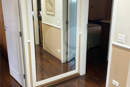 Apartamento à venda com 4 quartos, sendo 1 suíte, em Cidade Mãe do Céu, São Paulo, SP