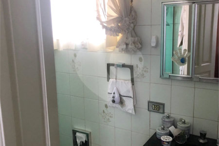 Sobrado à venda com 4 quartos, sendo 2 suítes, em Vila Monumento, São Paulo, SP