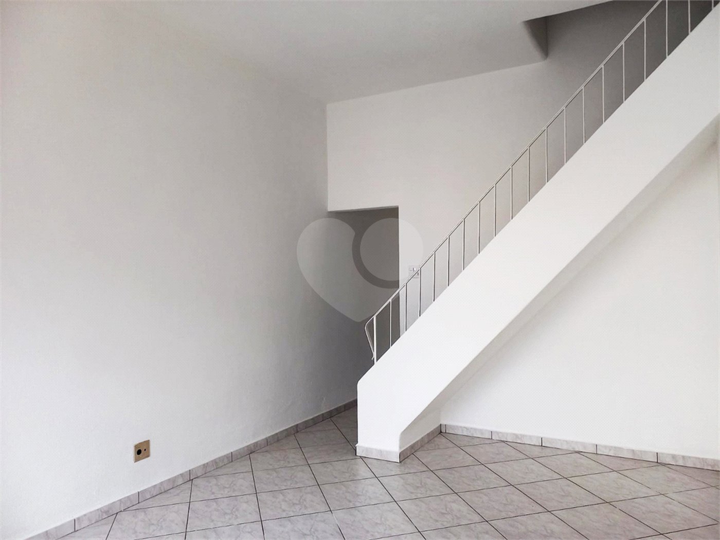 Sobrado à venda com 2 quartos em Vila Anglo Brasileira, São Paulo, SP