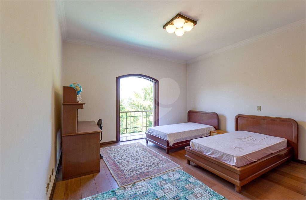 Casa à venda com 5 suítes no condomínio Chácara Flora, São Paulo - SP