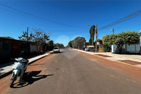 Terreno à venda em Jardim Paranapunga, Três Lagoas, MS