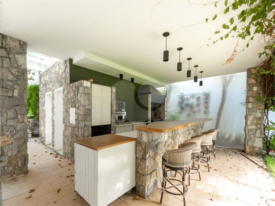 Casa com 4 quartos a venda Vila Nova Conceição, São Paulo - SP