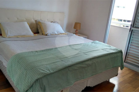 Apartamento à venda com 3 suítes em Jardim Londrina, São Paulo, SP