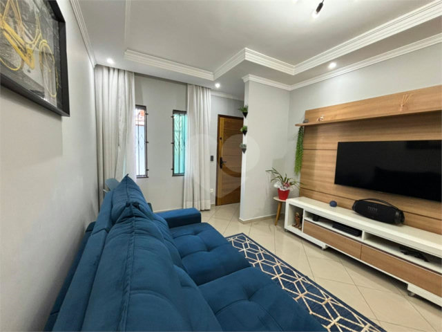 Casa à venda com 3 quartos, sendo 1 suíte,  no condomínio Mira Estrela, São Paulo - SP