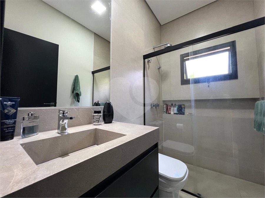Casa à venda com 3 suítes no condomínio Vinhas da Vista Alegre - Lado Sede, Vinhedo - SP