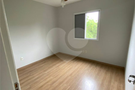 Apartamento à venda com 2 quartos, sendo 1 suíte,  em Vila São José, Taubaté, SP