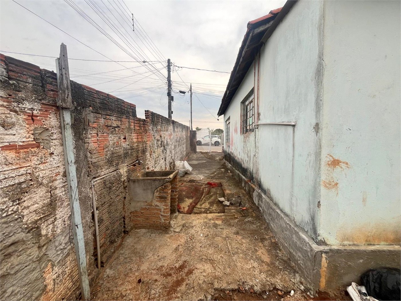 Casa à venda com 1 quarto em Vila Camarão, Itapetininga, SP
