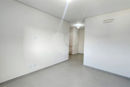 Casa à venda com 4 suítes no condomínio Santa Isabel I, Louveira - SP