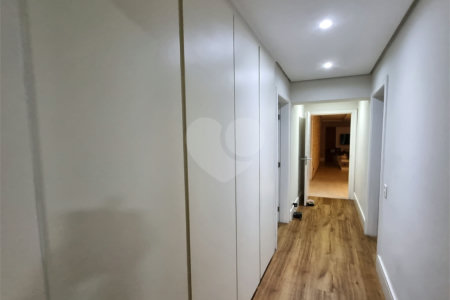 Apartamento à venda com 3 suítes em Santana, São Paulo, SP