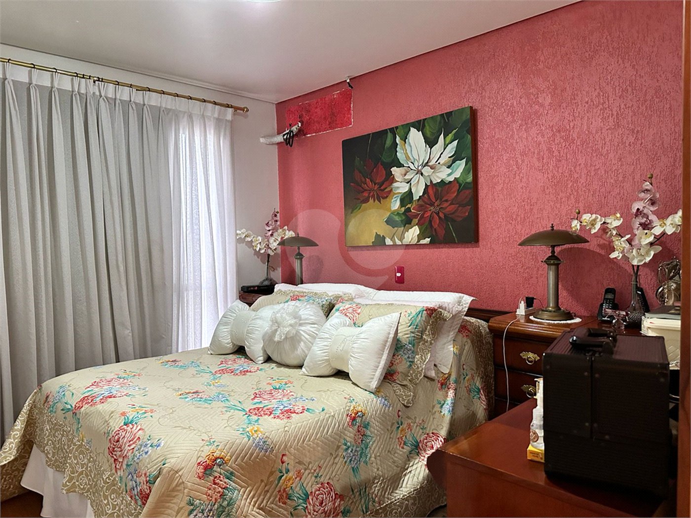 Cobertura à venda com 3 quartos, sendo 1 suíte, em Lar São Paulo, São Paulo, SP