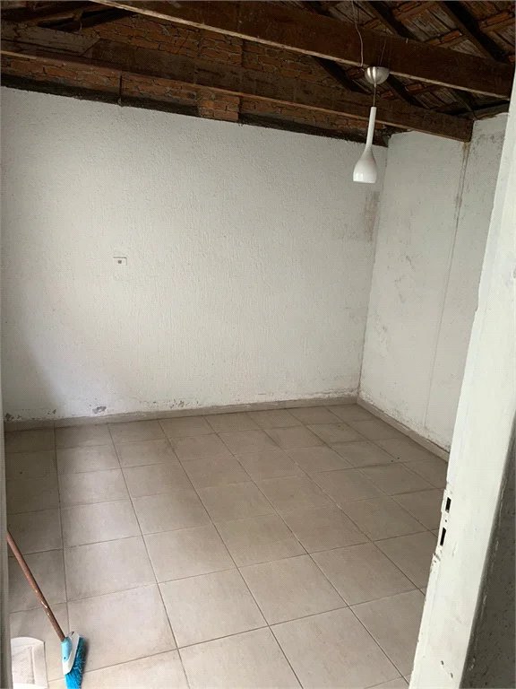 Casa à venda com 4 quartos em Vila Ipojuca, São Paulo, SP