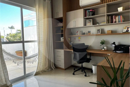 Casa em condomínio à venda com 4 quartos, sendo 2 suítes, em Palmeiras, Cabo Frio, RJ