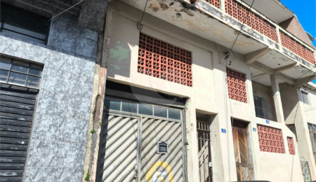 Casa à venda com 2 quartos em Vila Medeiros, São Paulo, SP
