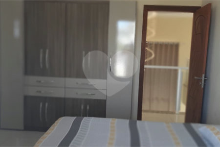 Casa à venda com 3 suítes no condomínio Parque Residencial Shambala 3, Atibaia - SP