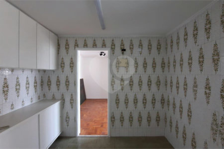 Apartamento à venda com 3 quartos, sendo 1 suíte, em Santa Cecília, São Paulo, SP
