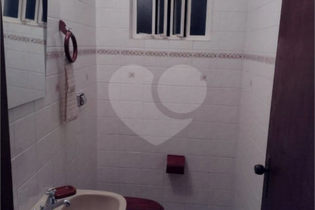 Casa à venda com 3 quartos, sendo 1 suíte, em Jardim São Pedro, Mogi das Cruzes, SP