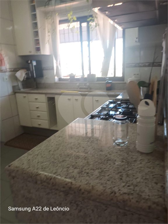 Sobrado à venda com 4 quartos, sendo 1 suíte, em Tremembé, São Paulo, SP