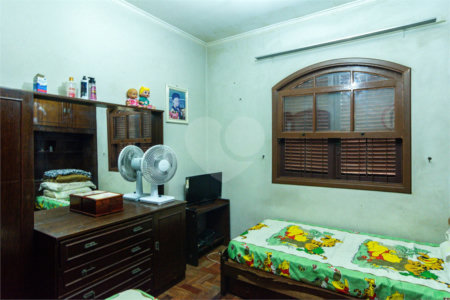 Sobrado à venda com 3 quartos, sendo 1 suíte, em Vila Prudente, São Paulo, SP