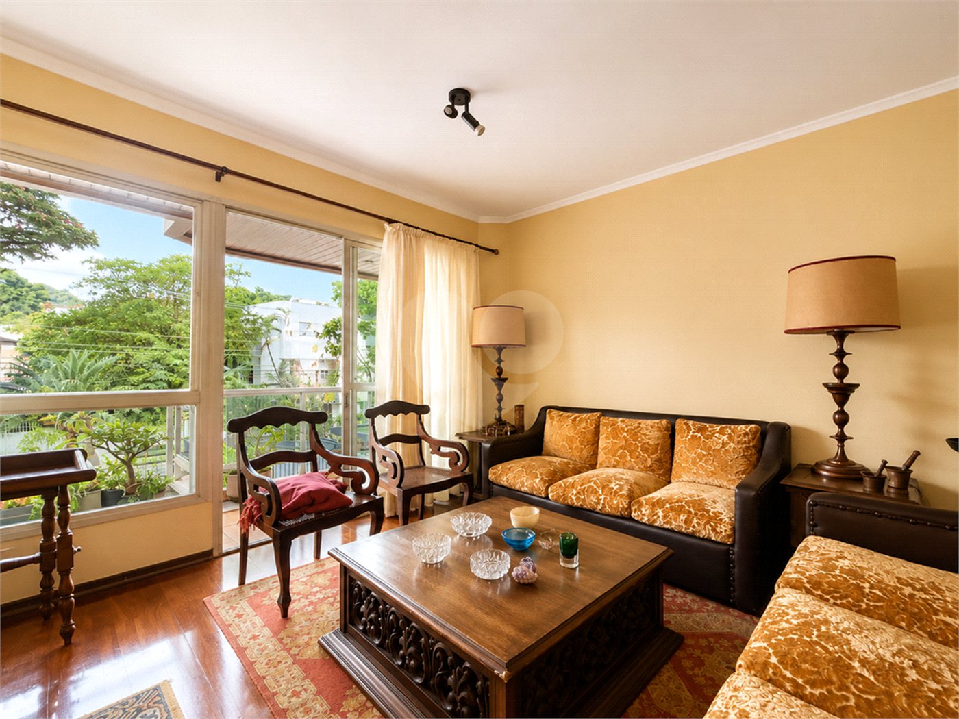 Apartamento à venda com 3 quartos, sendo 1 suíte, em Jardim Marajoara, São Paulo, SP