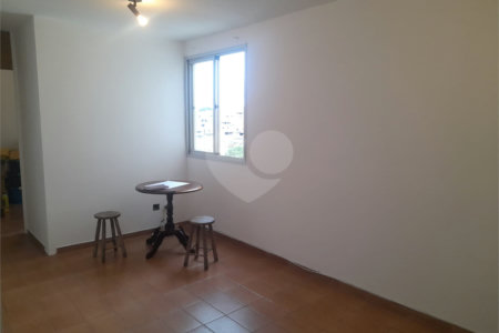Apartamento à venda com 2 quartos em Vila Constança, São Paulo, SP