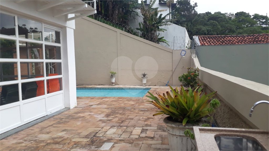 Sobrado à venda com 4 suítes em Tremembé, São Paulo, SP