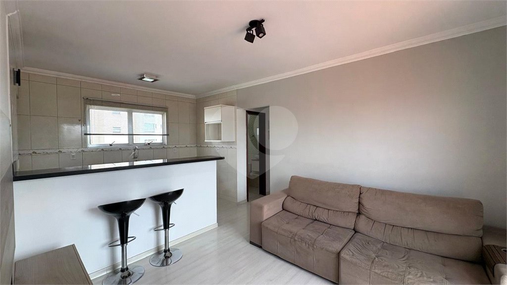 Apartamento à venda com 2 quartos, sendo 1 suíte, em Jardim Leocádia, Sorocaba, SP