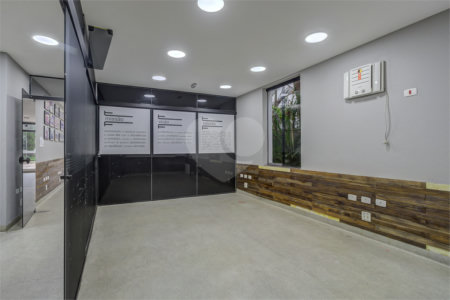 Sobrado à venda ou para alugar com 1 quarto em Chácara Santo Antônio (zona Sul), São Paulo, SP