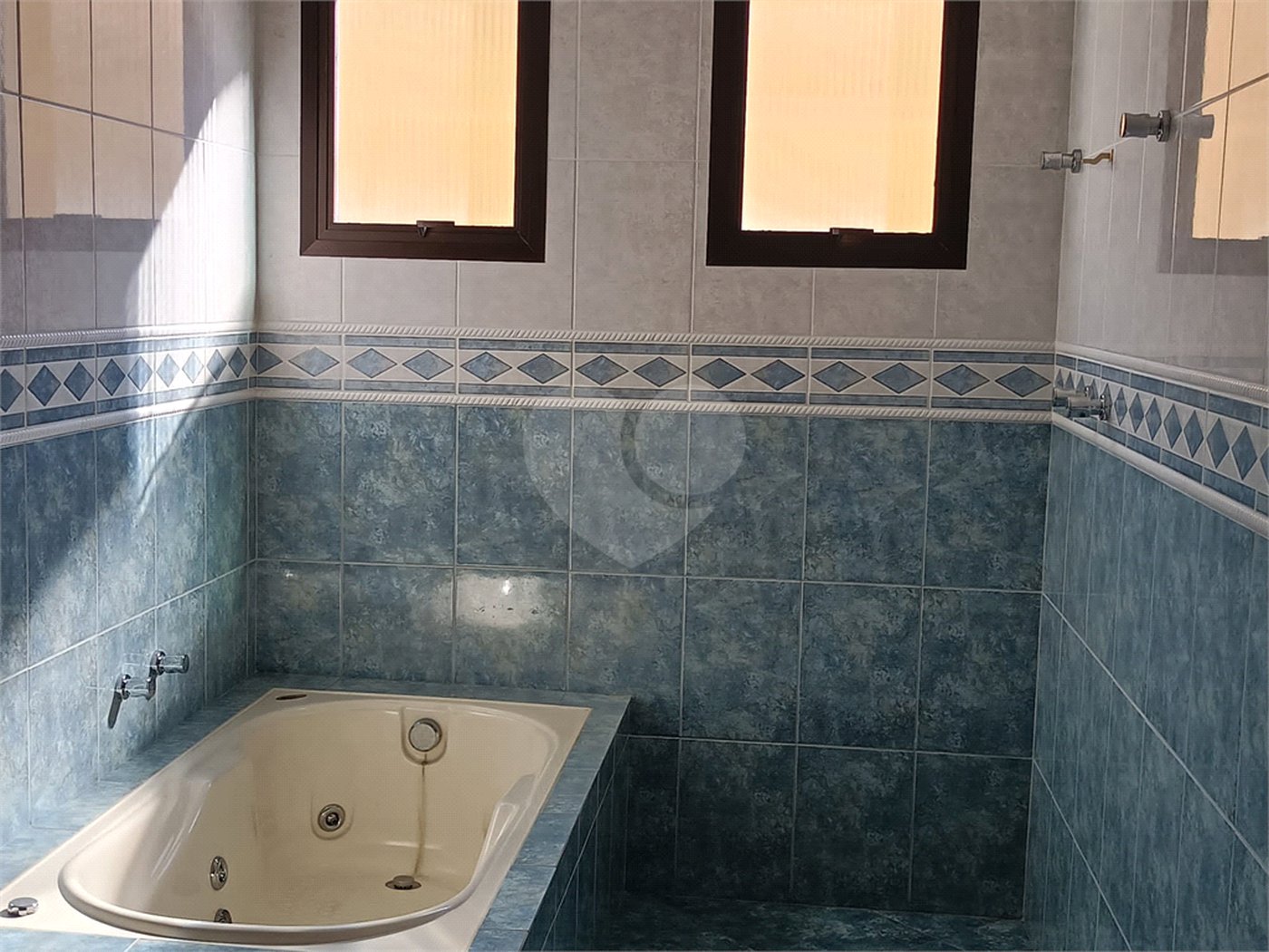 Sobrado à venda com 3 quartos, sendo 1 suíte, em Vila Paiva, São Paulo, SP