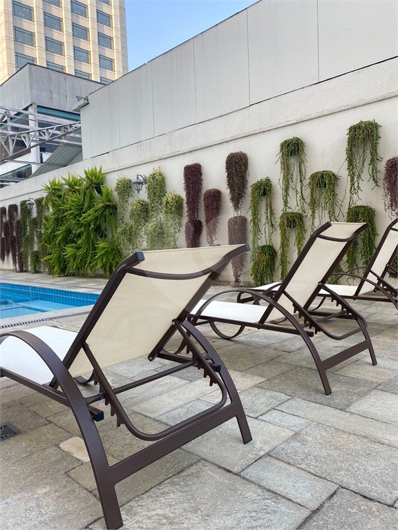 Apartamento à venda com 2 quartos em Moema, São Paulo, SP