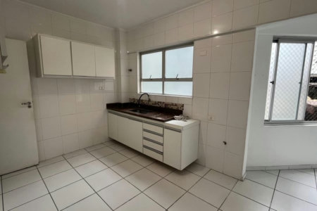 Apartamento com 2 dormitórios à venda, 90 m² por R$ 560.000,00 - Gonzaga - Santos/SP
