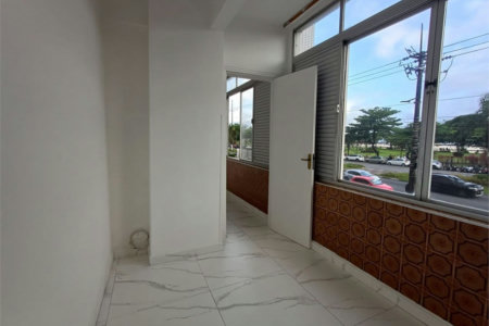 Apartamento com 2 dormitórios à venda, 56 m² por R$ 515.000,00 - José Menino - Santos/SP