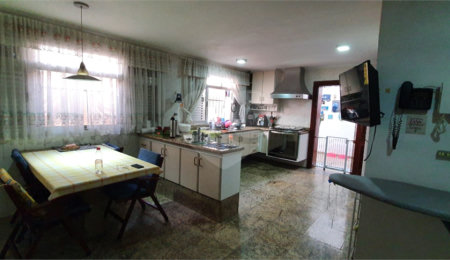 Casa à venda com 4 suítes em Vila Cordeiro, São Paulo, SP