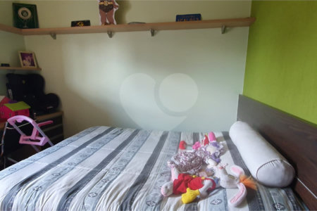 Apartamento à venda com 3 suítes em Vila Paulicéia, São Paulo, SP