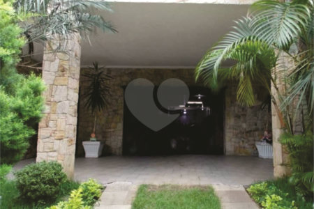 Sobrado à venda com 3 quartos, sendo 1 suíte,  em Vila Maria Alta, São Paulo, SP