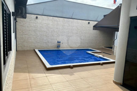 Casa à venda com 3 quartos, sendo 1 suíte, em Vila Miranda, Sumaré, SP
