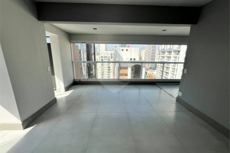 Apartamento à venda com 2 suítes em Indianópolis, São Paulo, SP